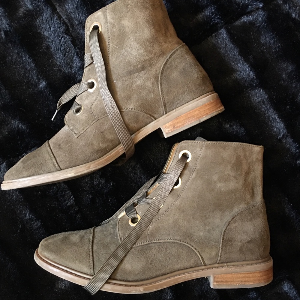 !Tommy Hilfiger Boots!